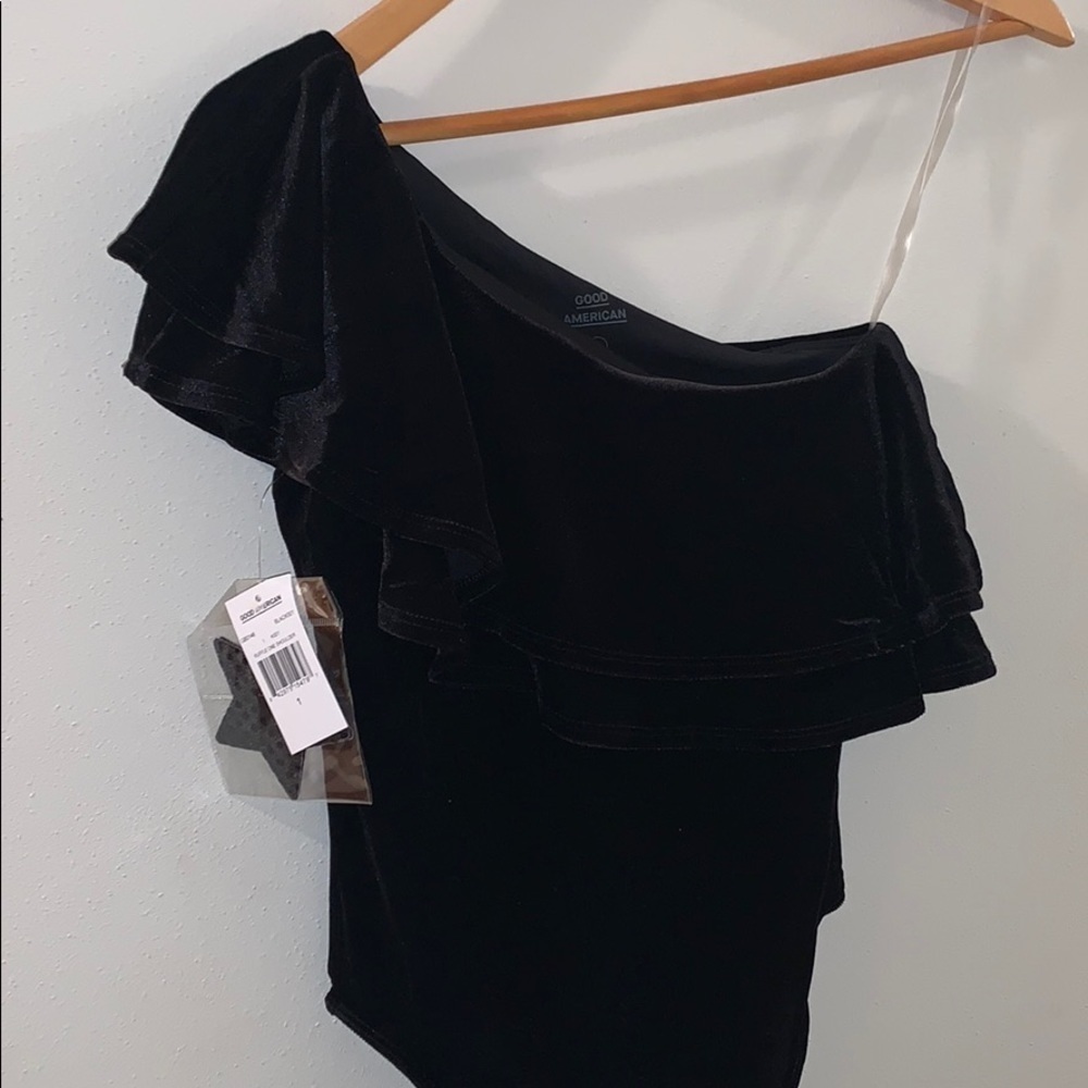 🆕 Good American ruffle one shoulder bodysuit - Picture 5 of 7